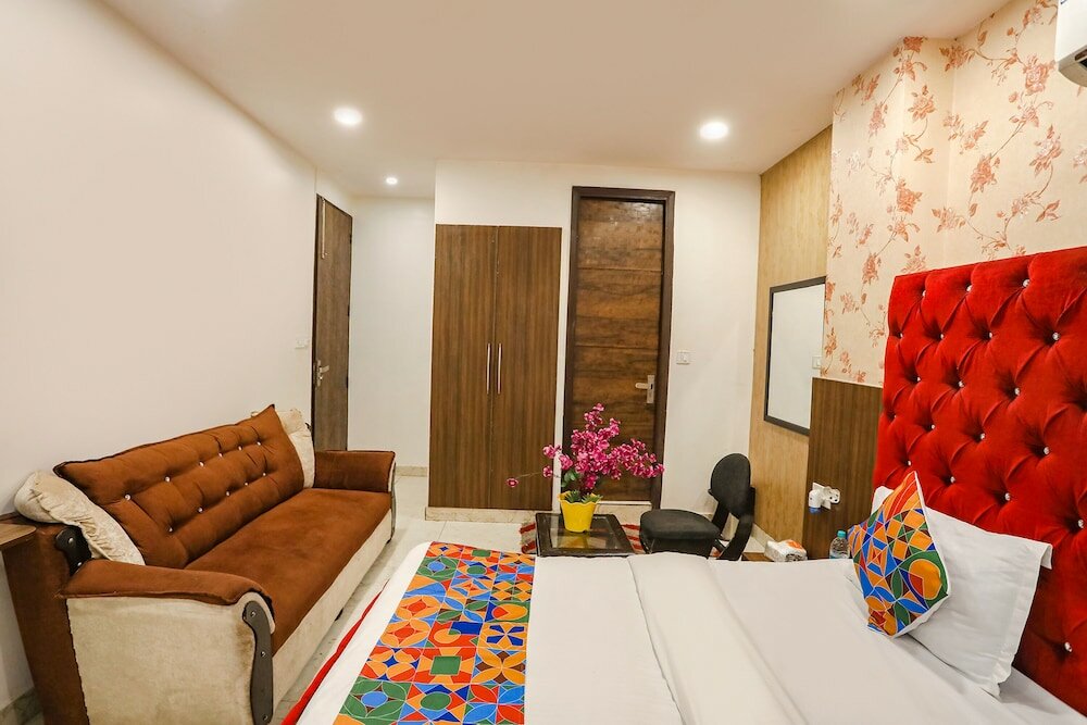 Фото Fabhotel Royal Galaxy I