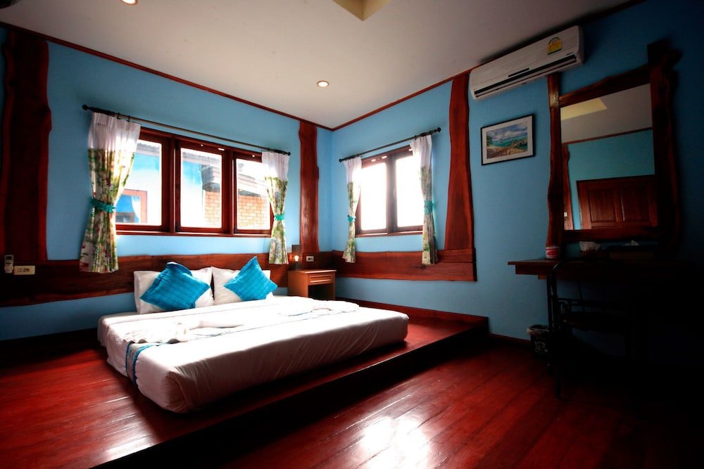 Фото Baan Po Ngam Resort