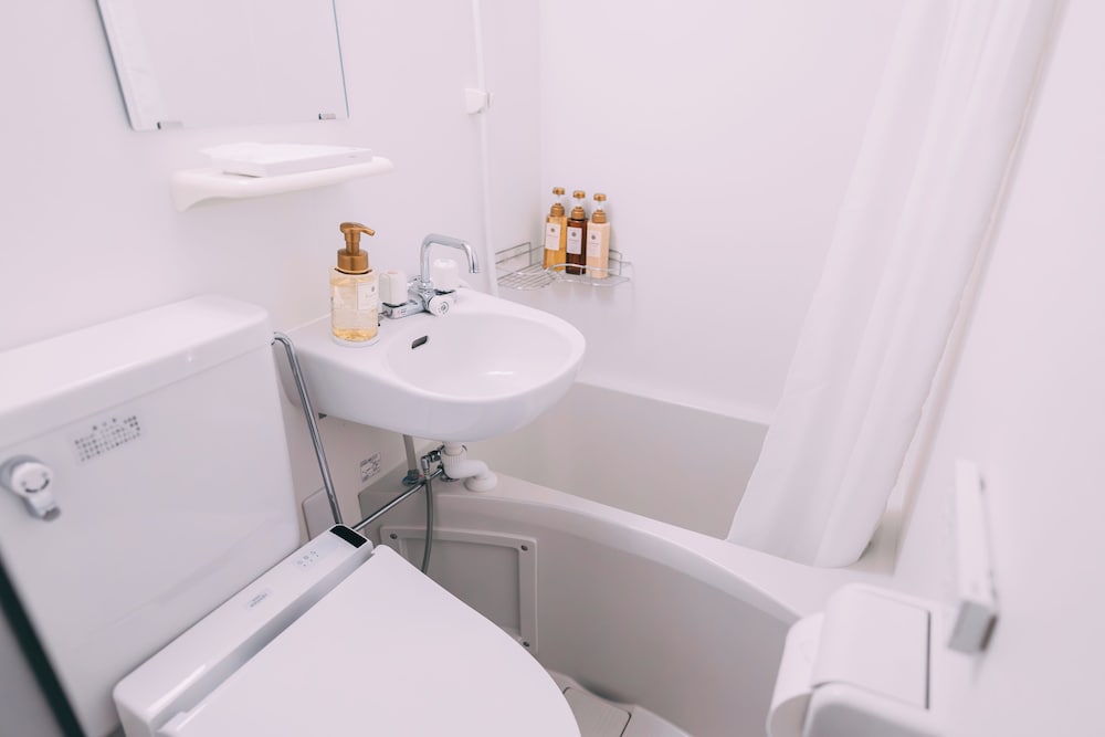 Фото R Hotel The Atelier Shinsaibashi East