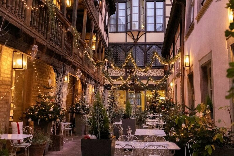 Гостиница Hôtel Cour du Corbeau Strasbourg - MGallery в Страсбурге