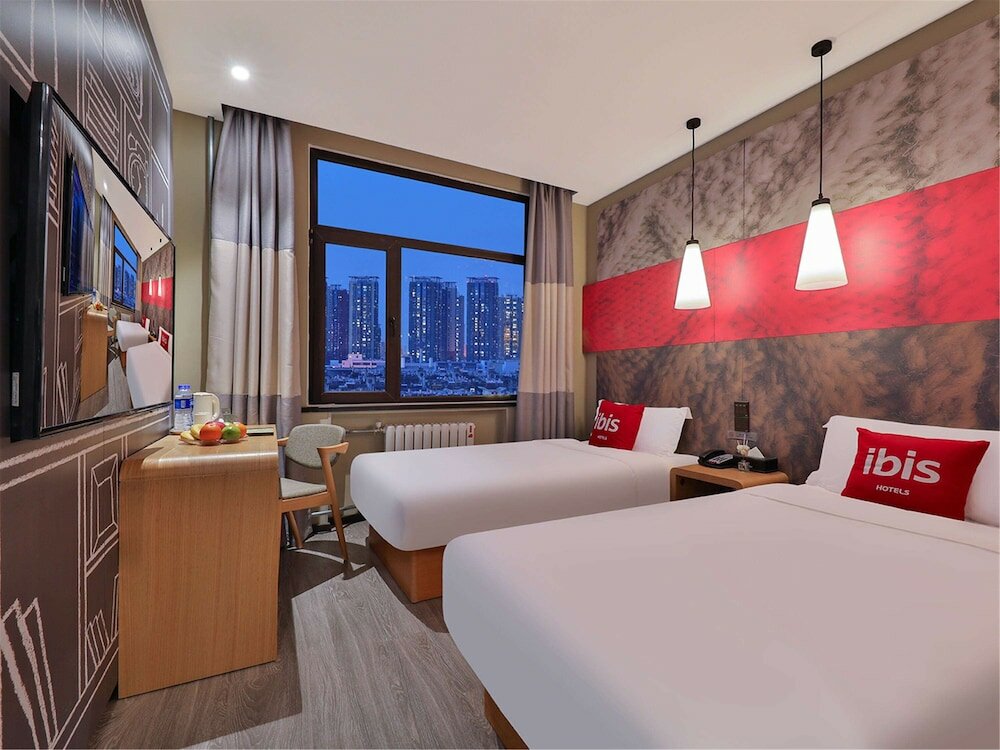 Фото Ibis Beijing Changping Metro Station Hotel