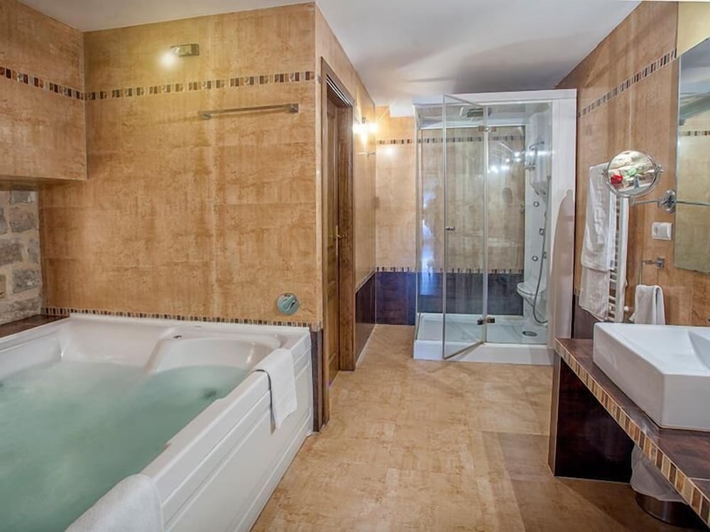 Фото Hotel Rosaleda de Don Pedro