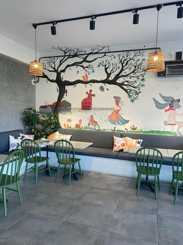 Cafe Mell's Bakery, Basiskele, photo