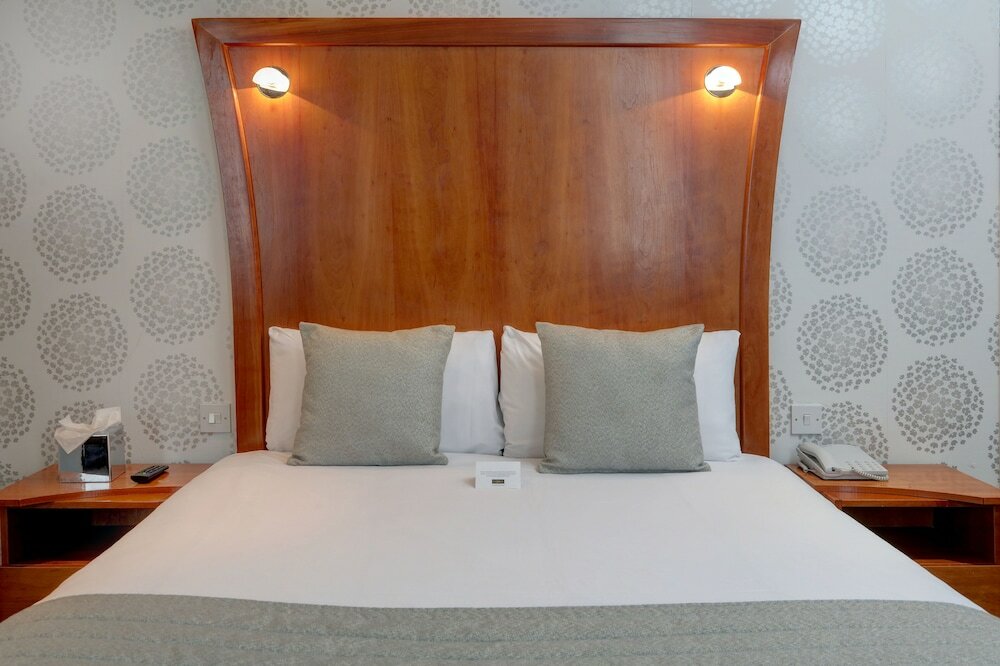 Фото Corus Hyde Park Hotel