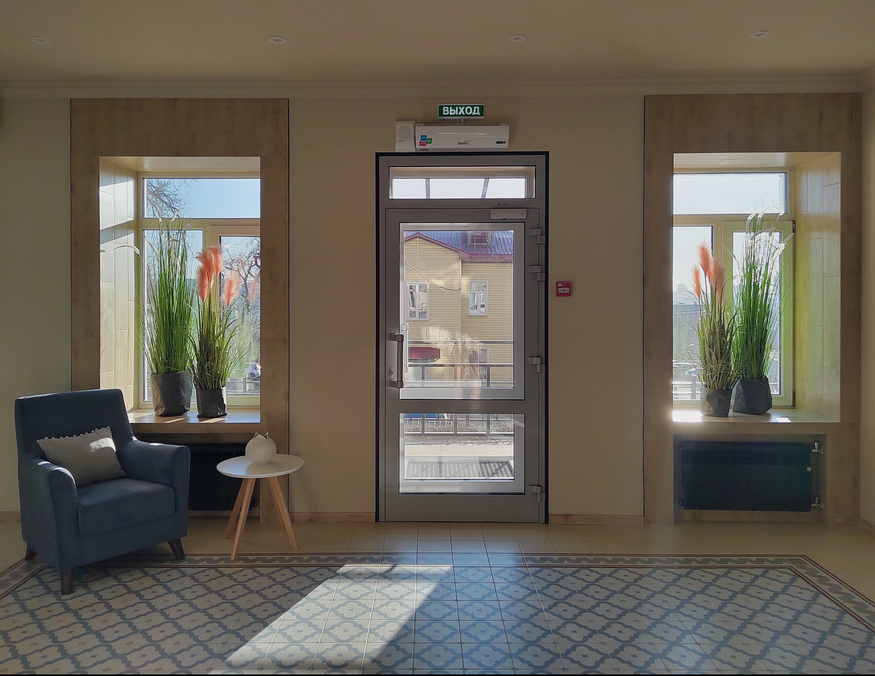 Фото отеля 2