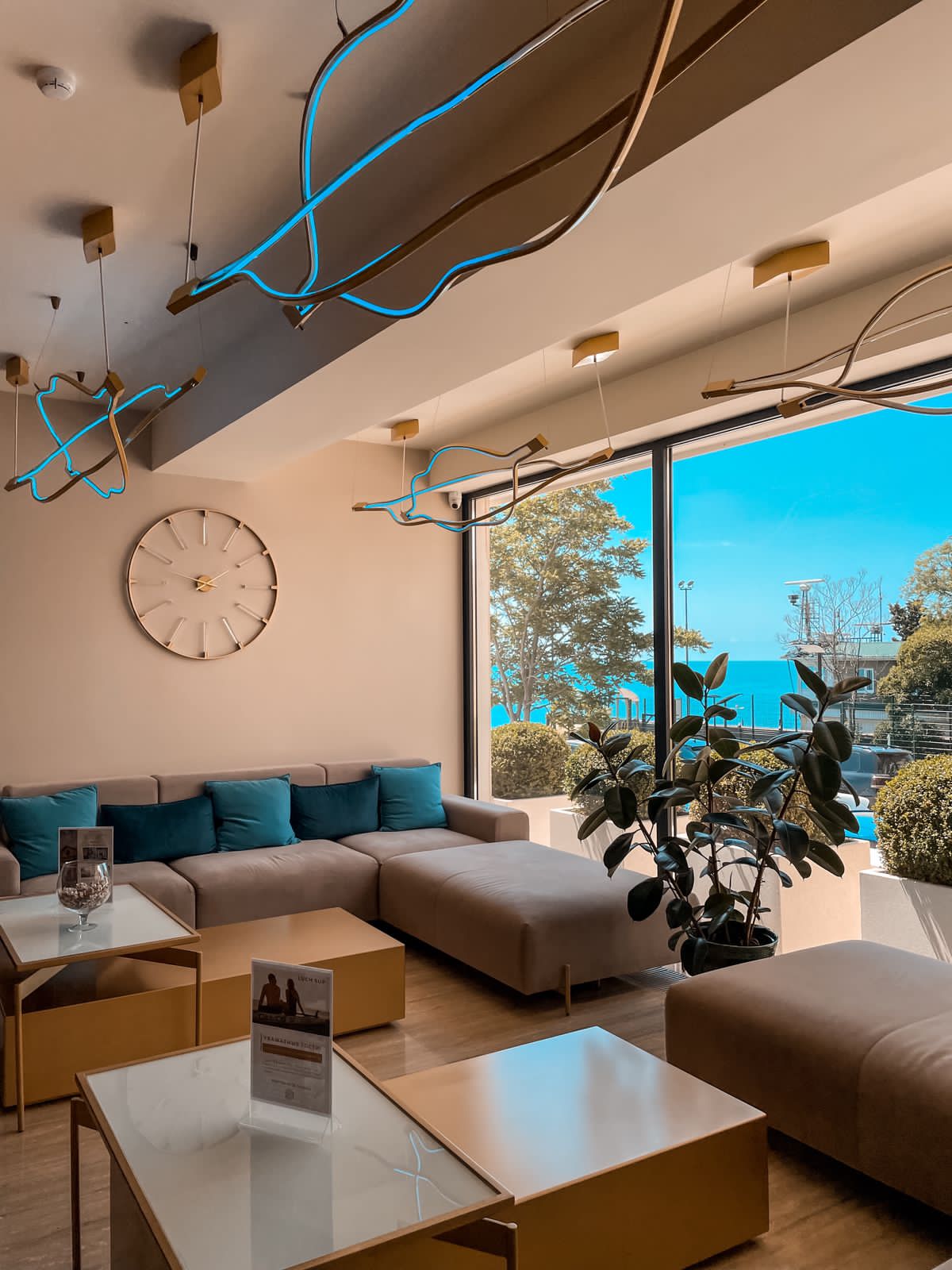 Фото Апарт-Отель на Лучезарной