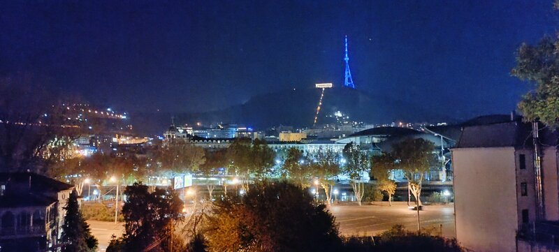 Гостиница Bridge Hotel Tbilisi в Тбилиси