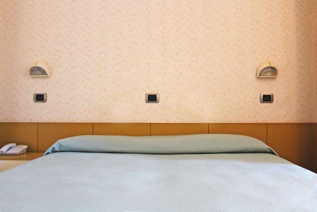 Фото Hotel Royal