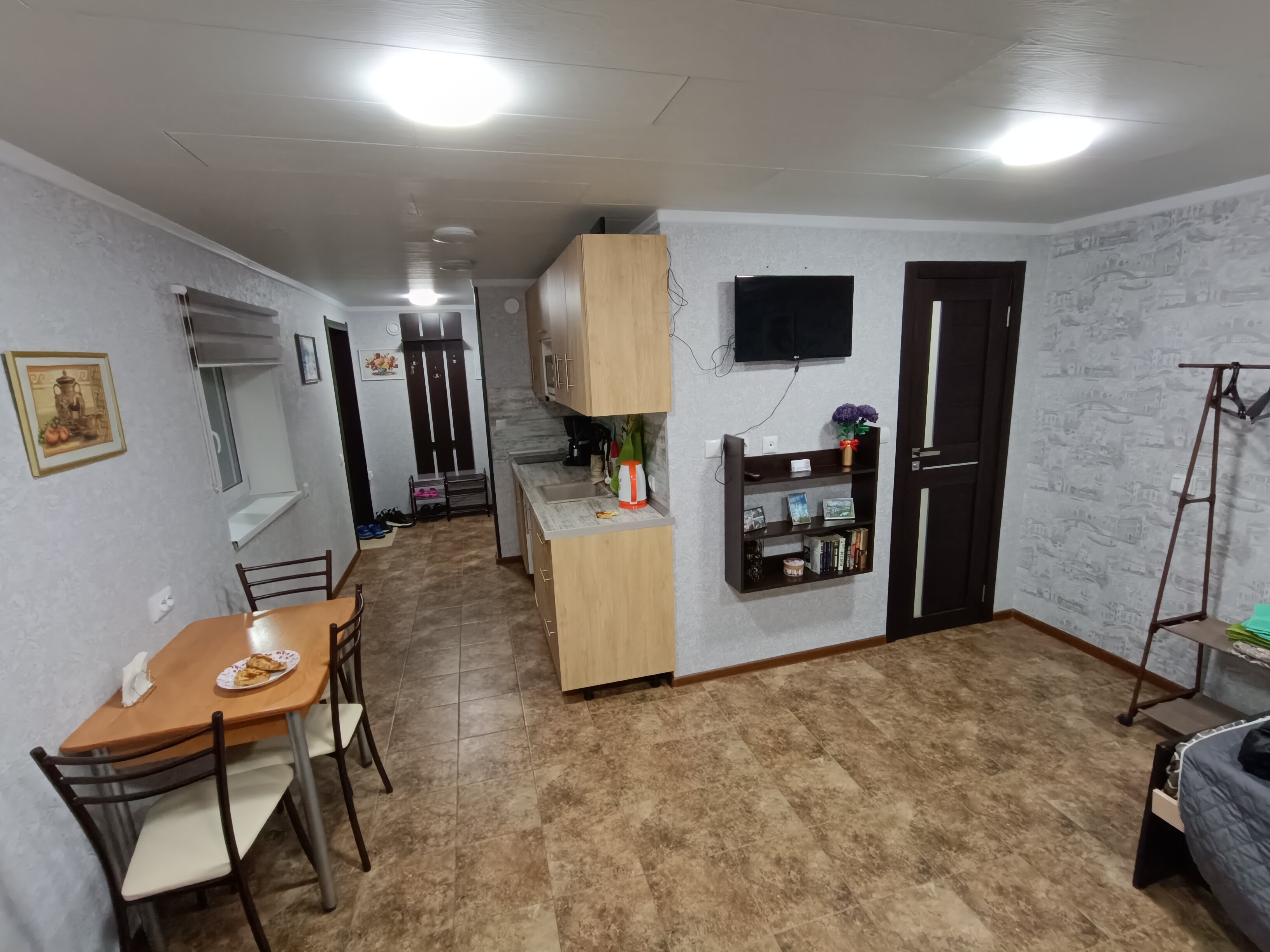 Фото Цветочный домик у ЛеСа