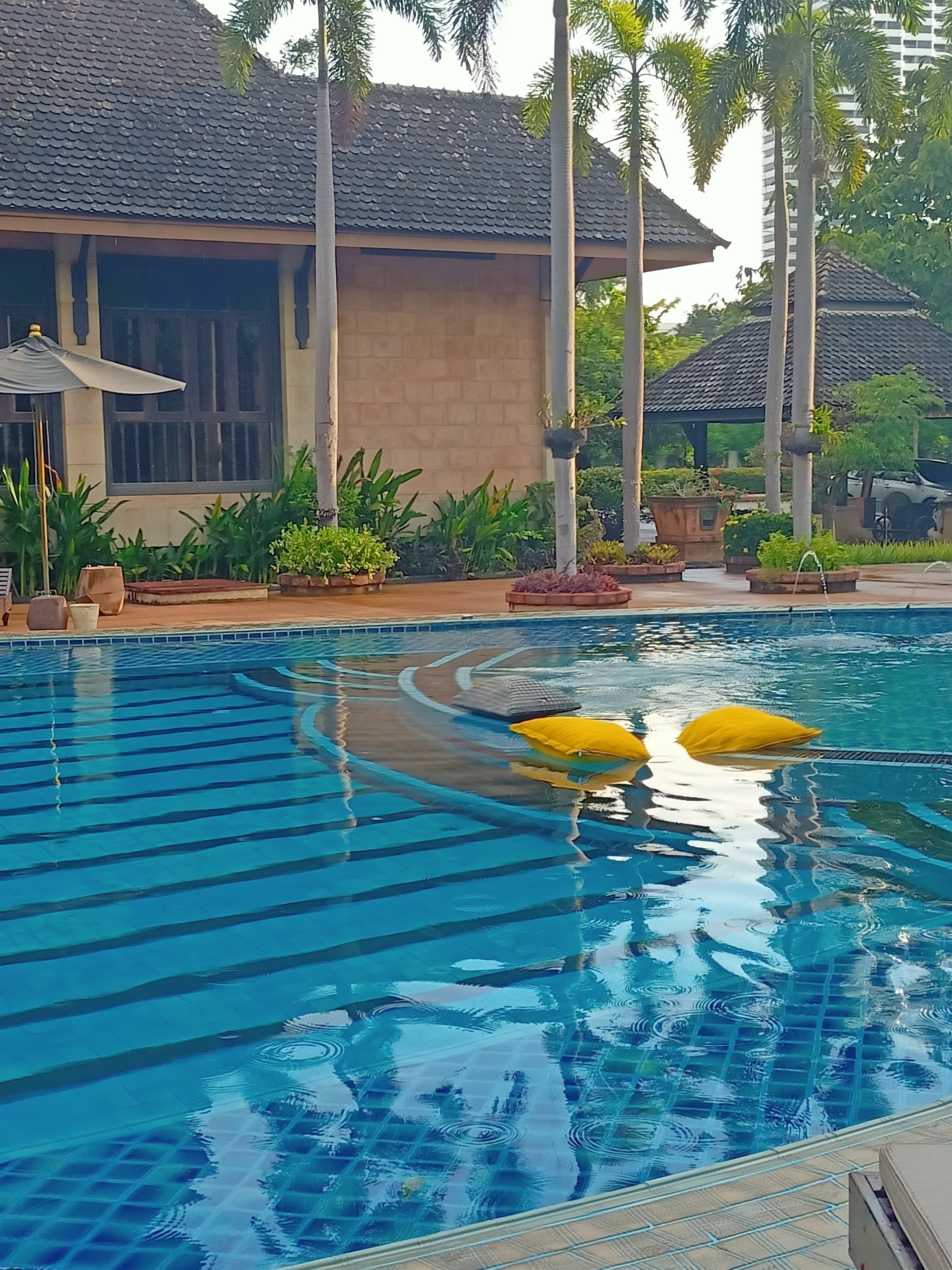 Фото Botany Beach Resort Pattaya