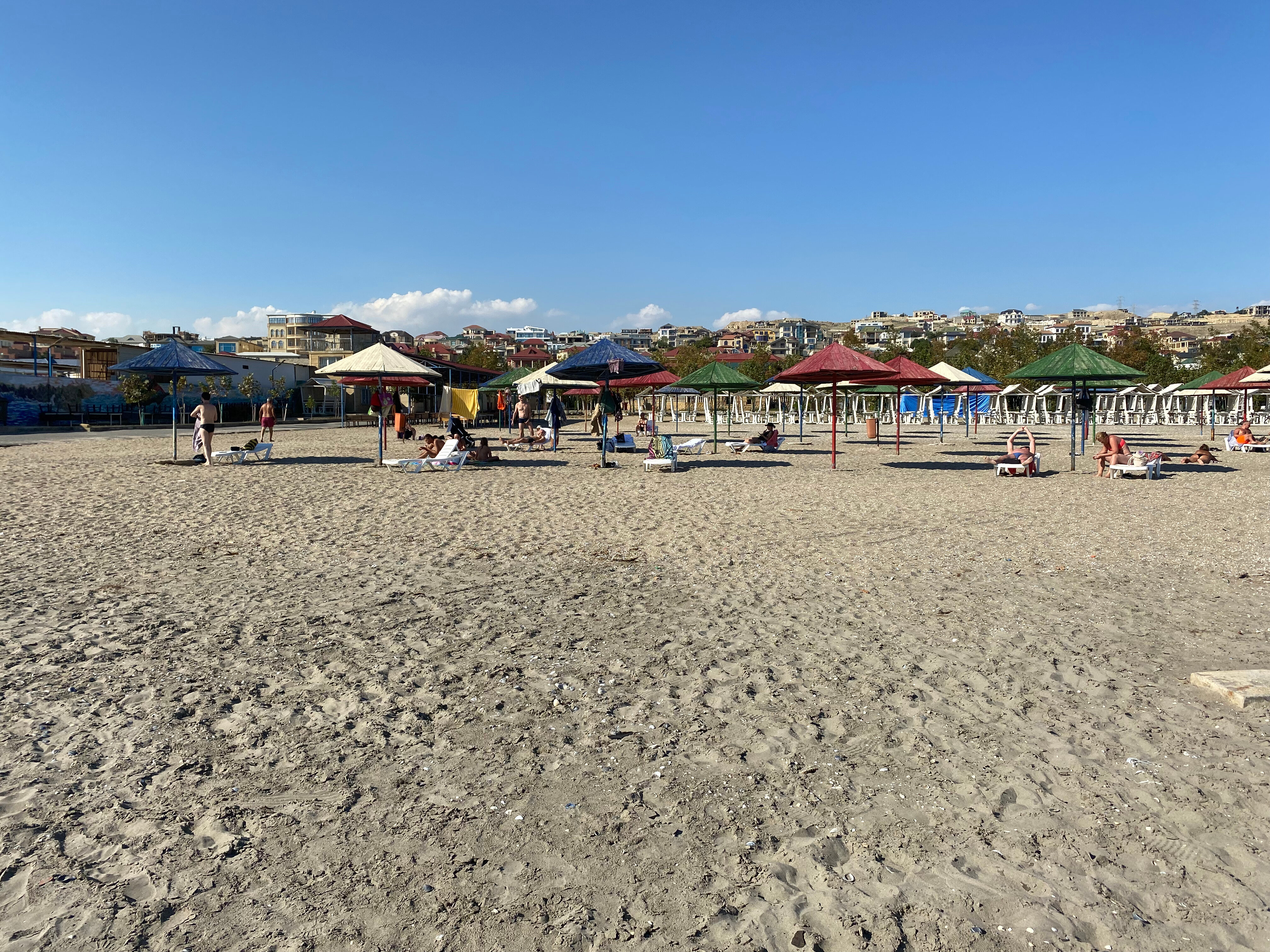 Astraxanlik fohishaning uy qurilishi videosi