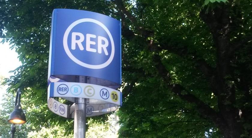 Фото Hotel Des Carmes