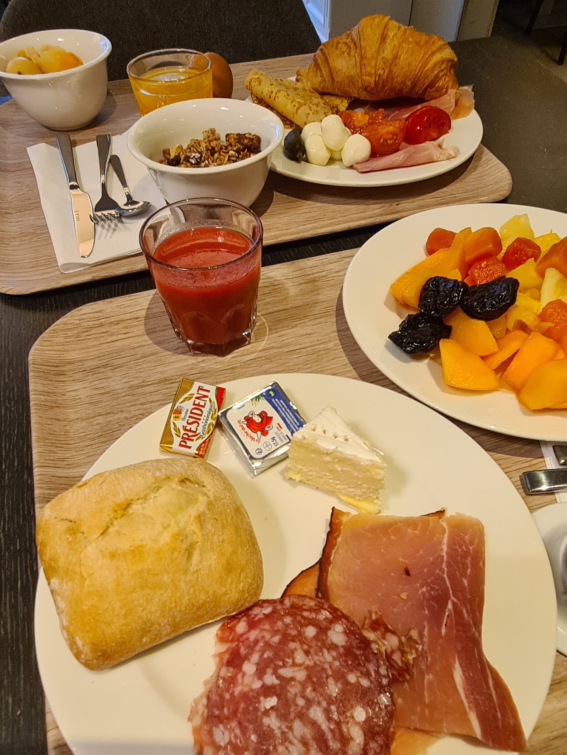 Фото Novotel Luxembourg Kirchberg