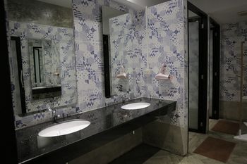 Фото Sleep Walker Poshtel - Hostel