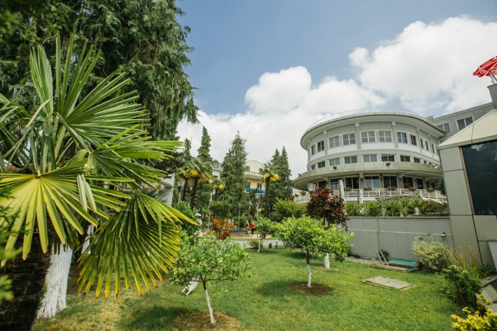 Фото Intourist Palace Hotel & SPA