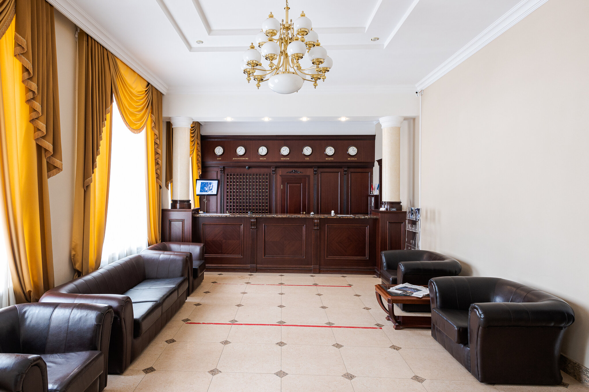 Фото отеля 2