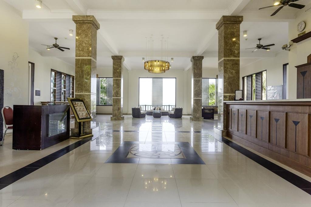 Фото Lotus Muine Beach Resort & SPA