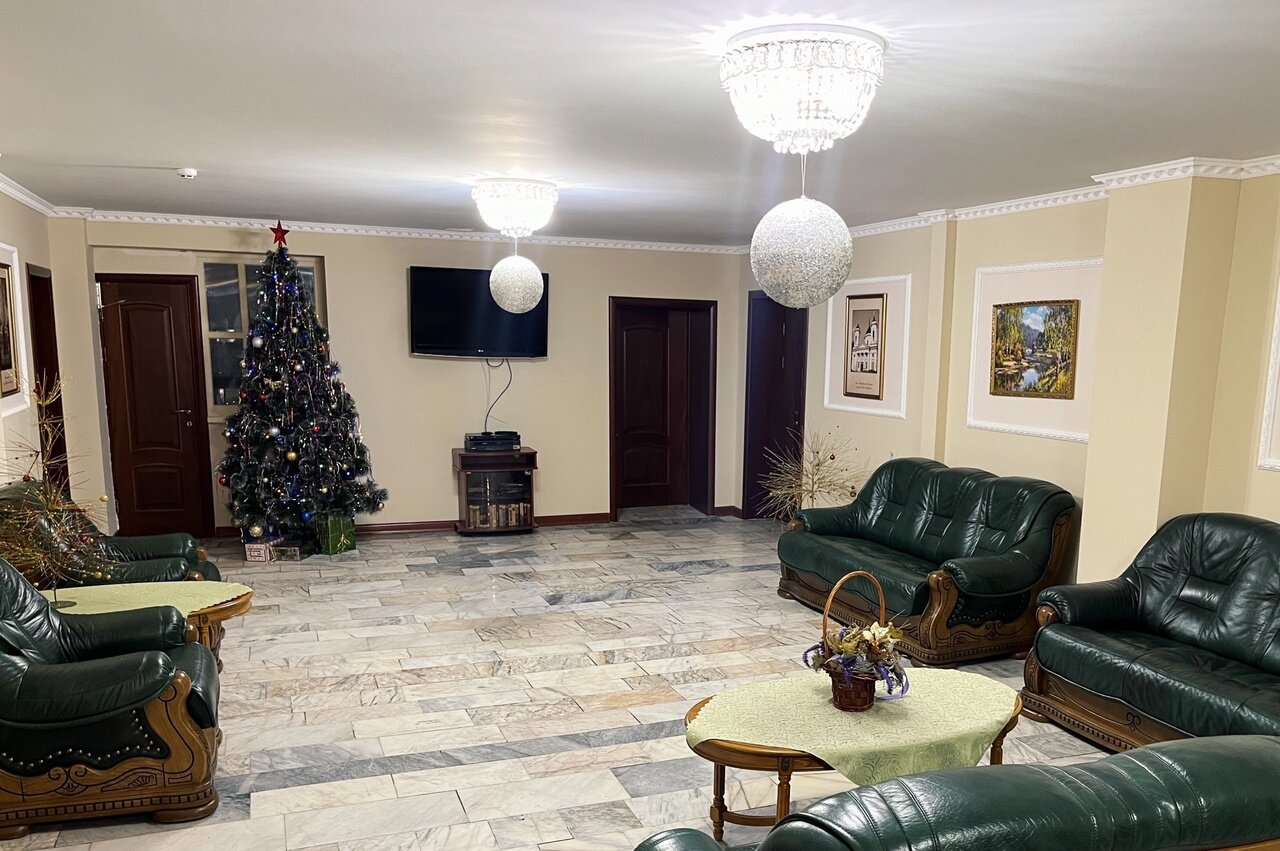 Фото Адонис