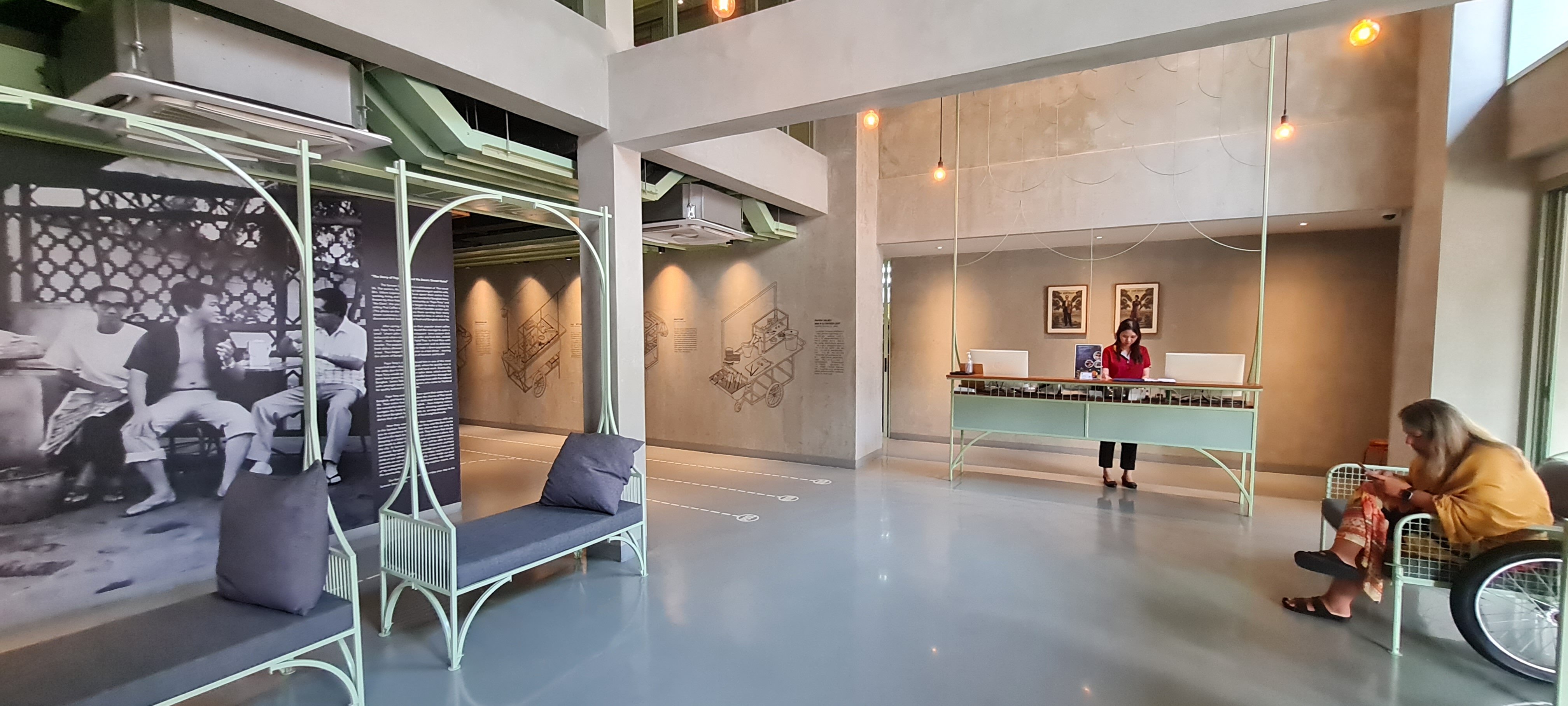 Фото 4 Monkeys Hotel