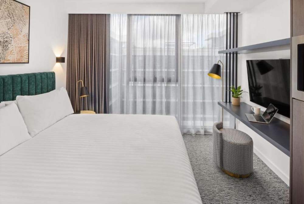 Фото The Sebel Canberra Campbell