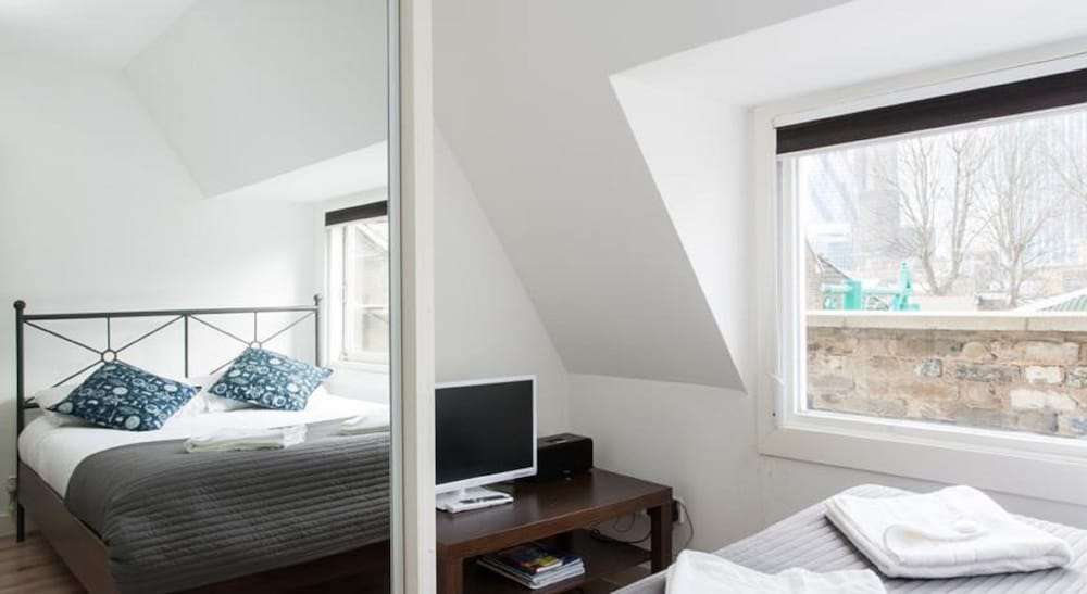 Фото Brick Lane Luxury Apartments