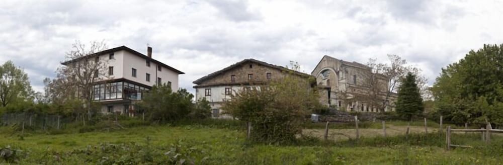 Фото Hotel Santuario Urkiola