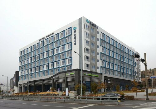 Гостиница Yeosu Ungcheon First by SoTA в Чолла-Намдо