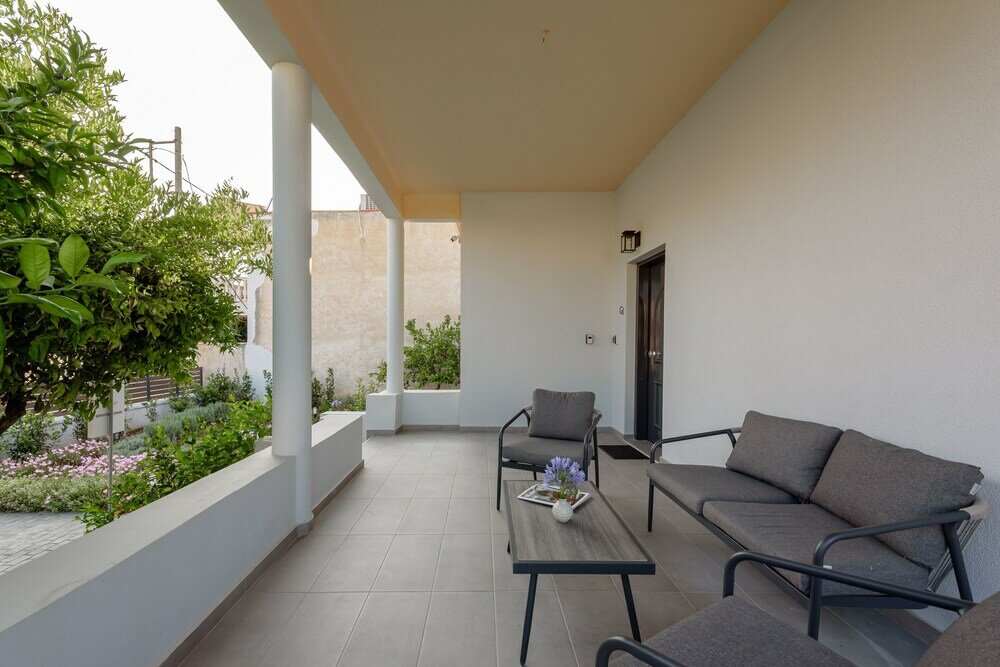 Фото Galio Suites Airport by Airstay