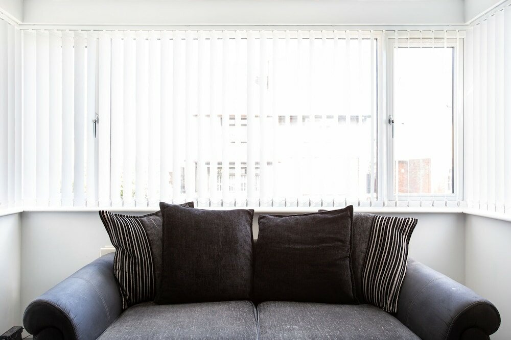 Фото Fully Refurbished North Belfast Home 3