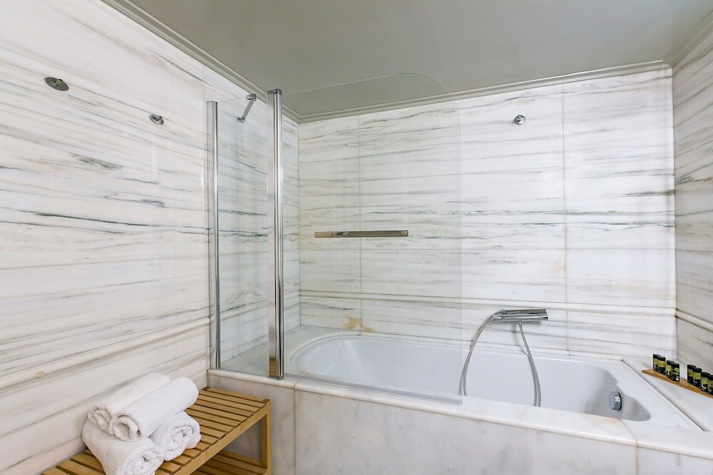 Фото Aerides Luxury Suites