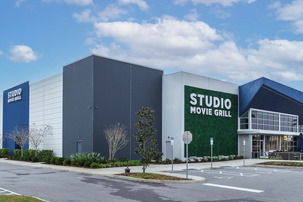 Фото Up to Scale at Margaritaville