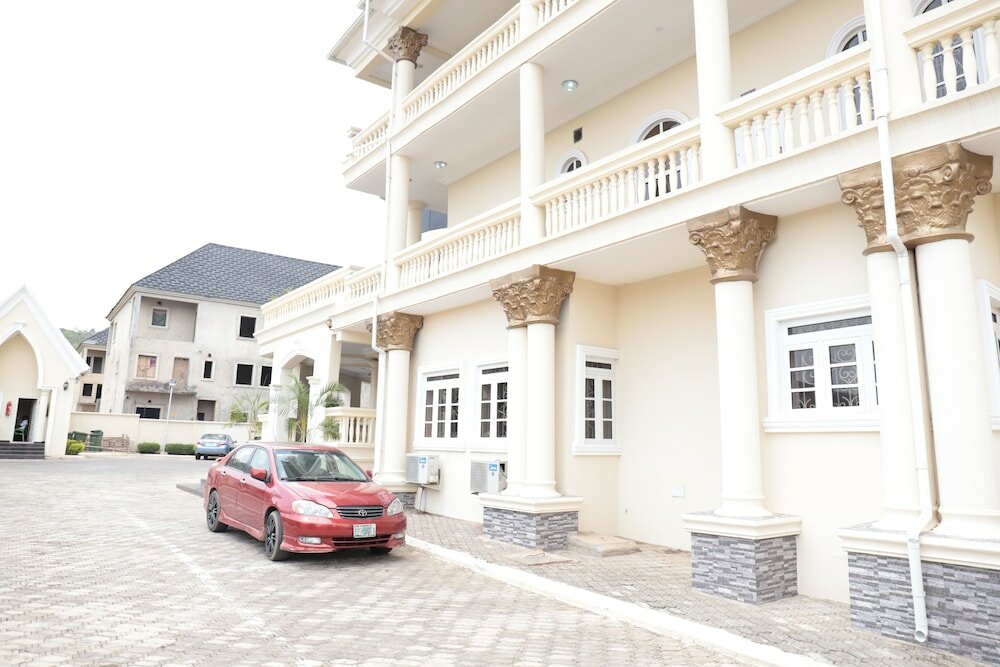 Фото Edmudian Court Luxury Apartments