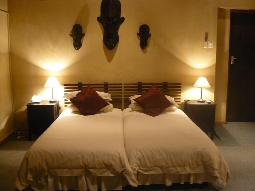 Фото Klawer Hotel