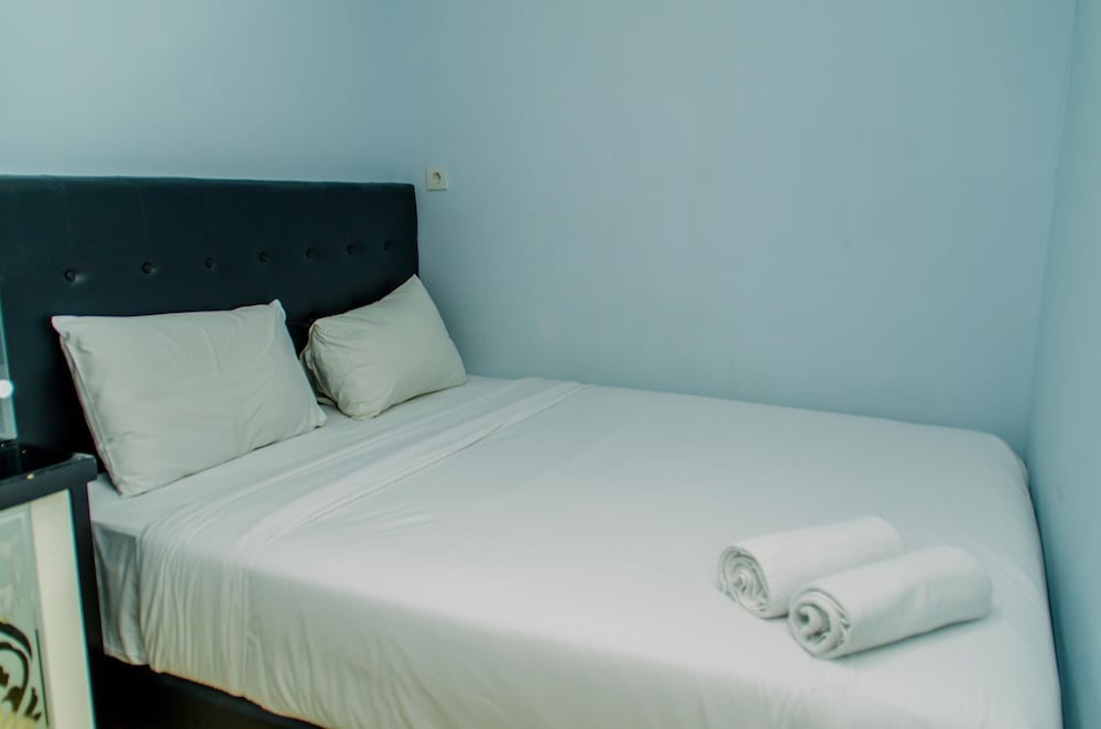 Фото Homey 1br with City View Green Bay Apartment