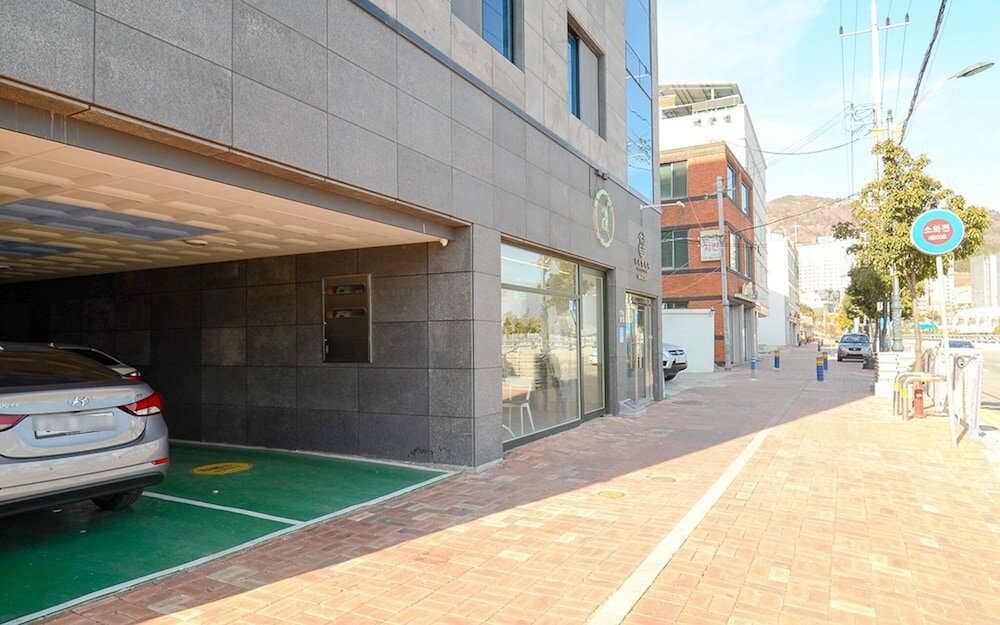 Фото Yeosu Train and Ocean Guest House