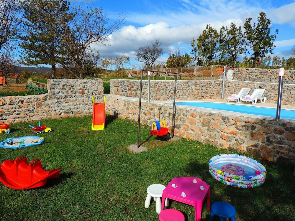 Фото Holiday Home Voloder