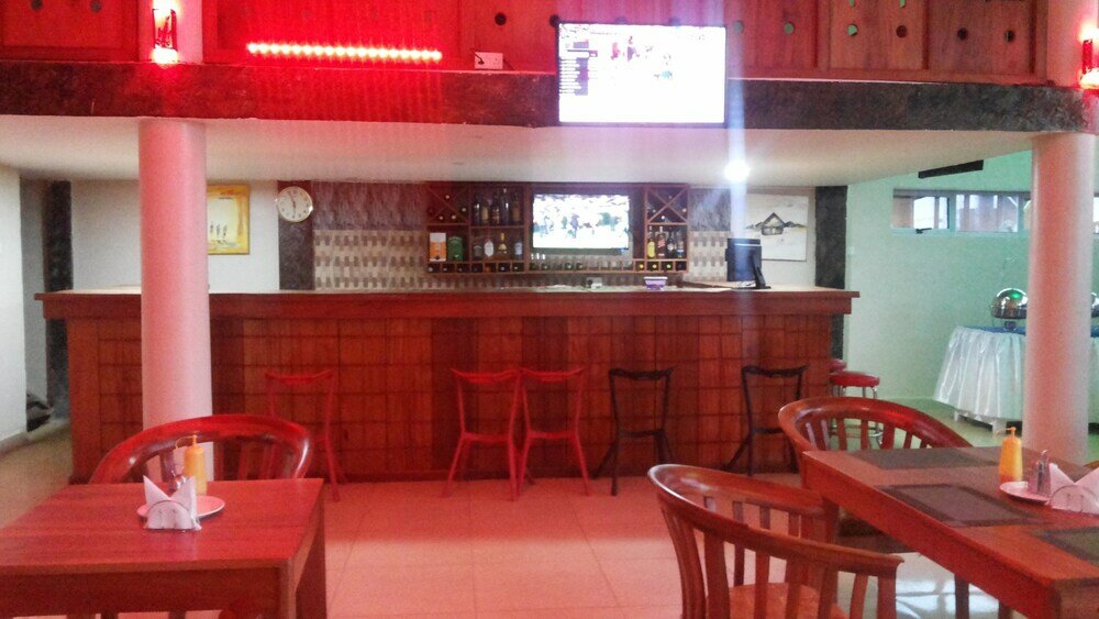 Фото Continental Hotel Gulu