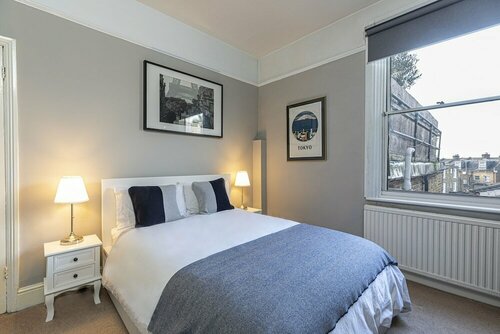 Deluxe 2bed apartment with terrace