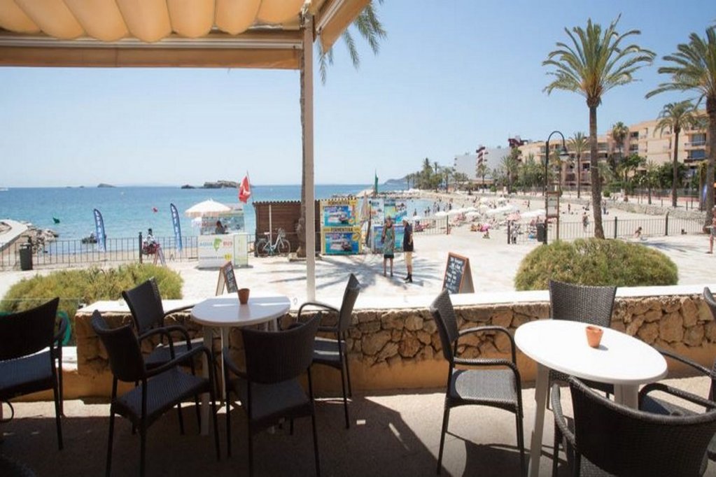 Фото Hotel Ibiza Playa