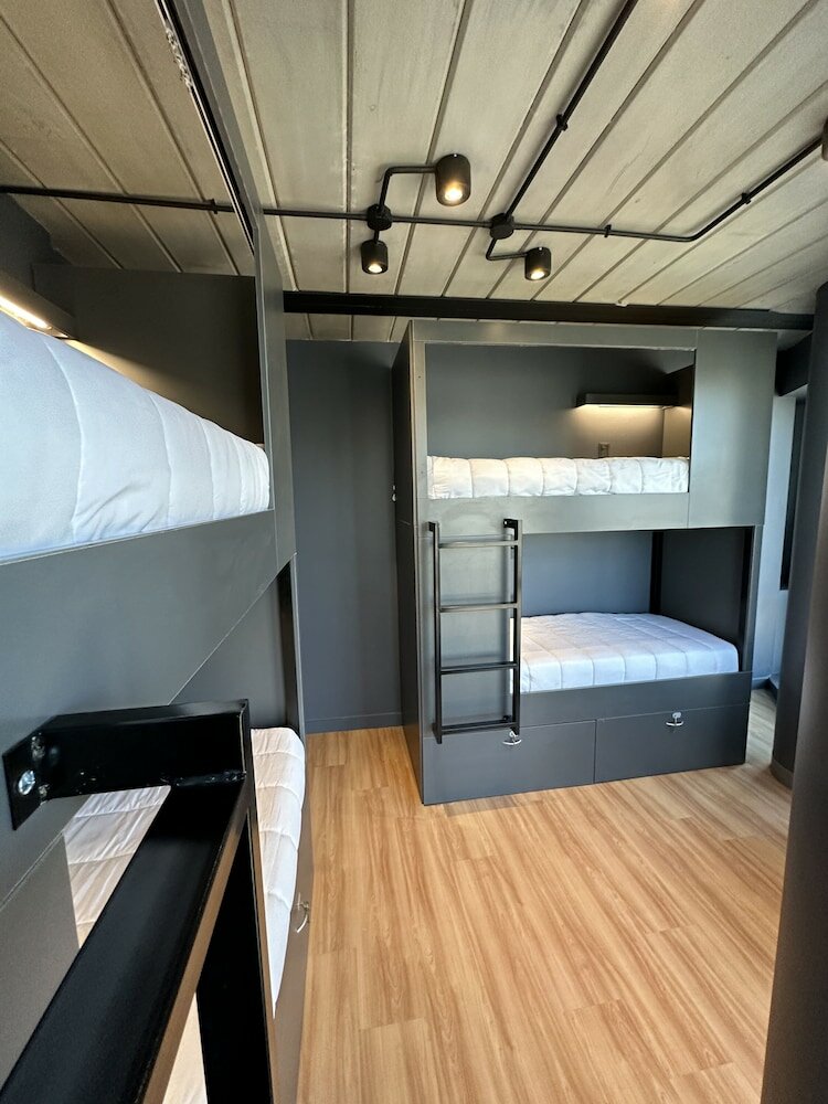 Фото Mons Hostel