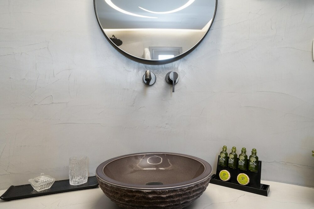 Фото Thousand Stars Suites & Rooms