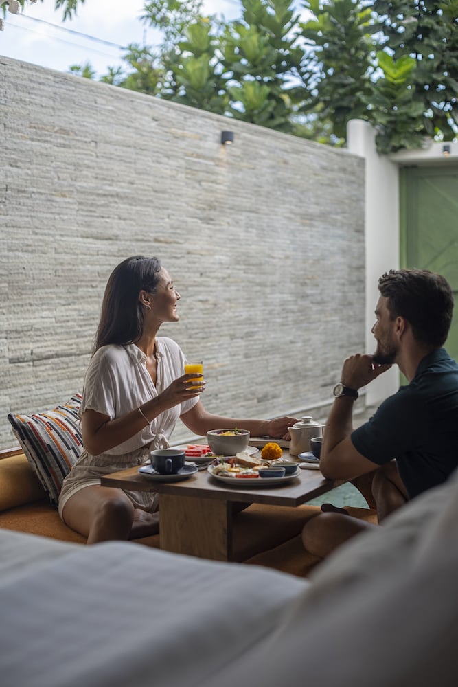 Фото Monolocale Resort Seminyak by Ini Vie Hospitality