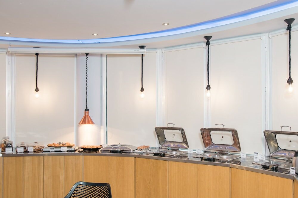 Фото Atlantis Hotel