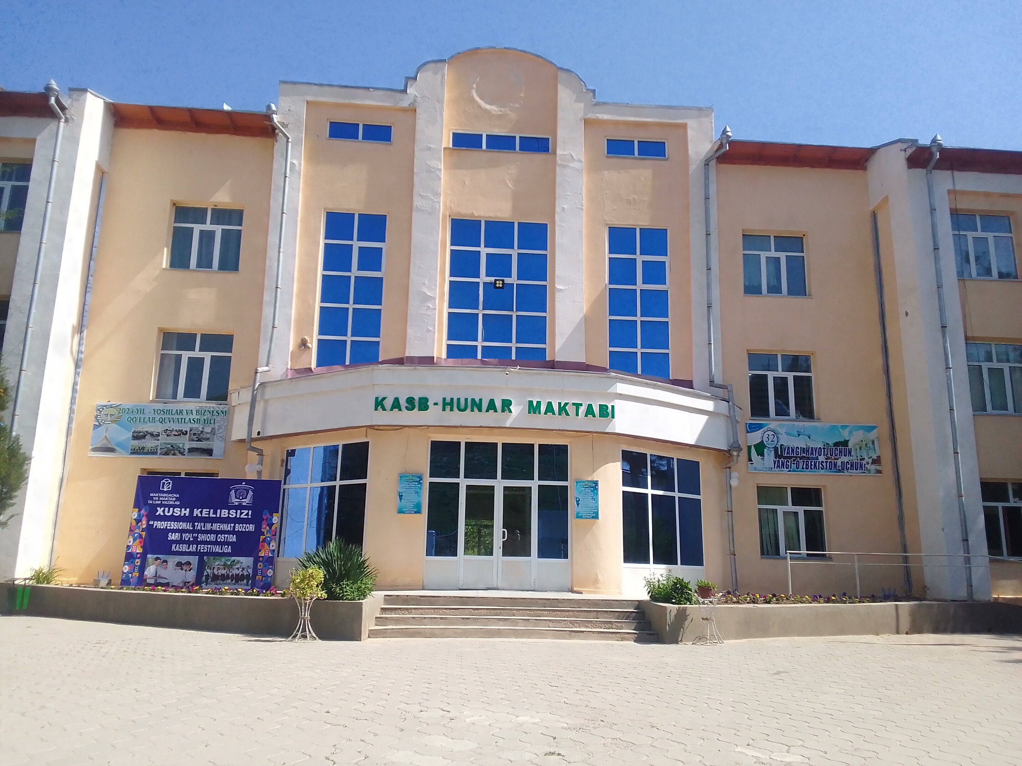 Rufina transseksual hisoblanadi