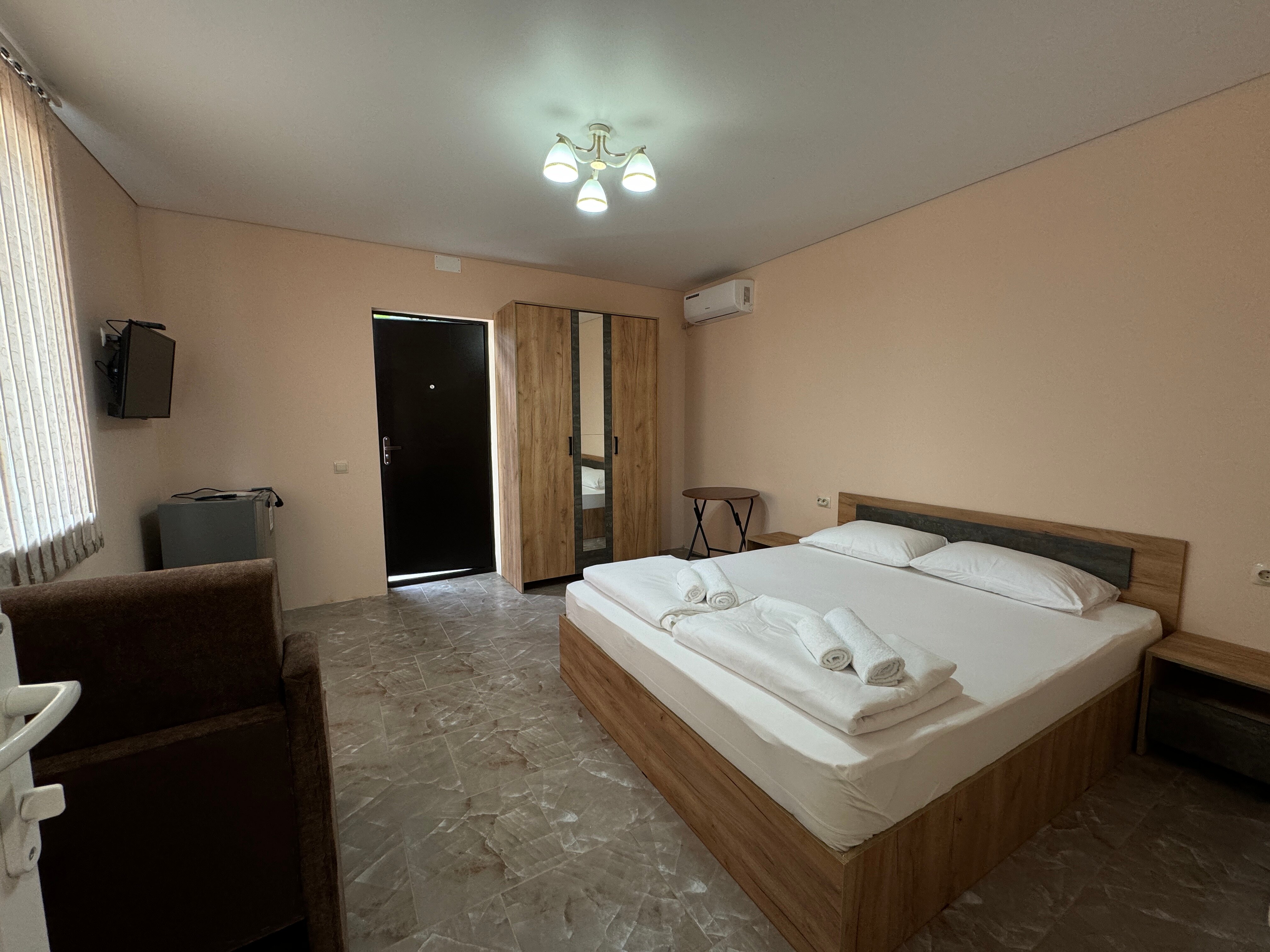 Фото Oasis Eco-House