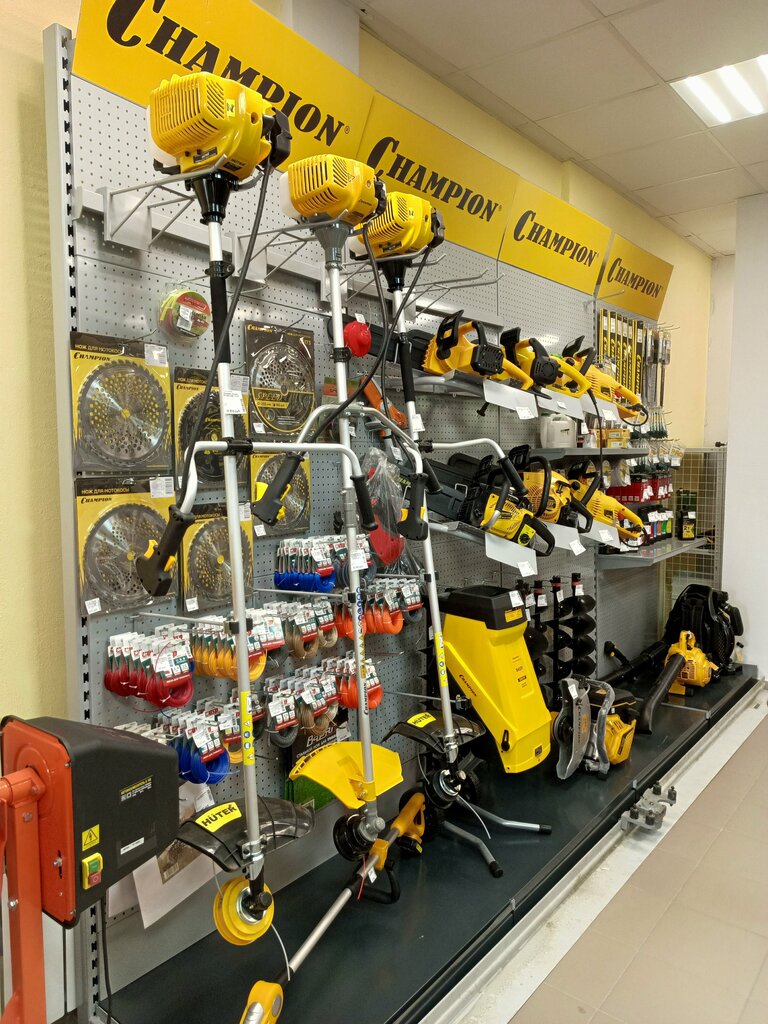 Hardware store Pro instrument, Mari El Republic, photo