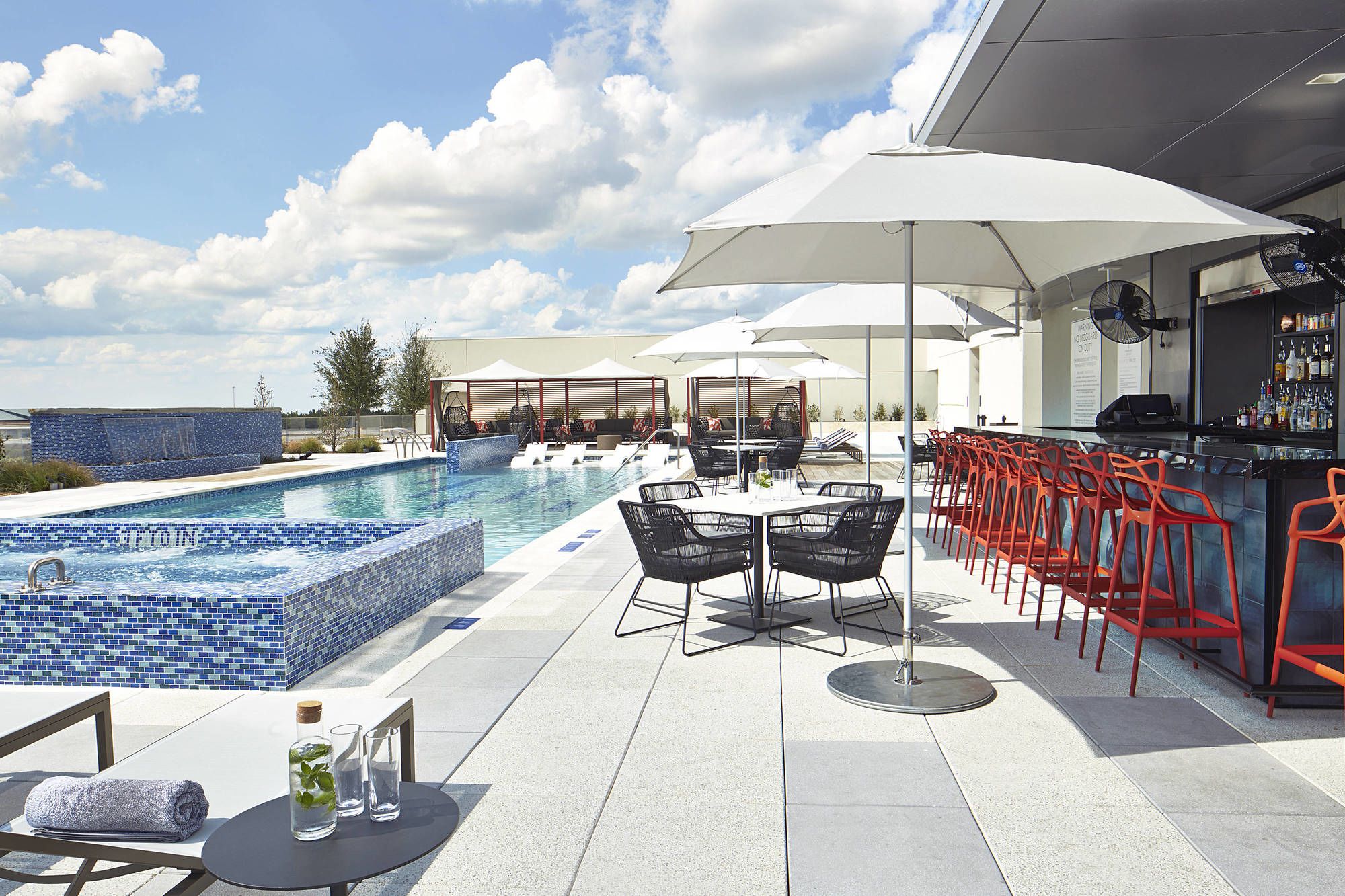 Фото Renaissance Dallas at Plano Legacy West Hotel