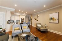 Фото The Quarters on King