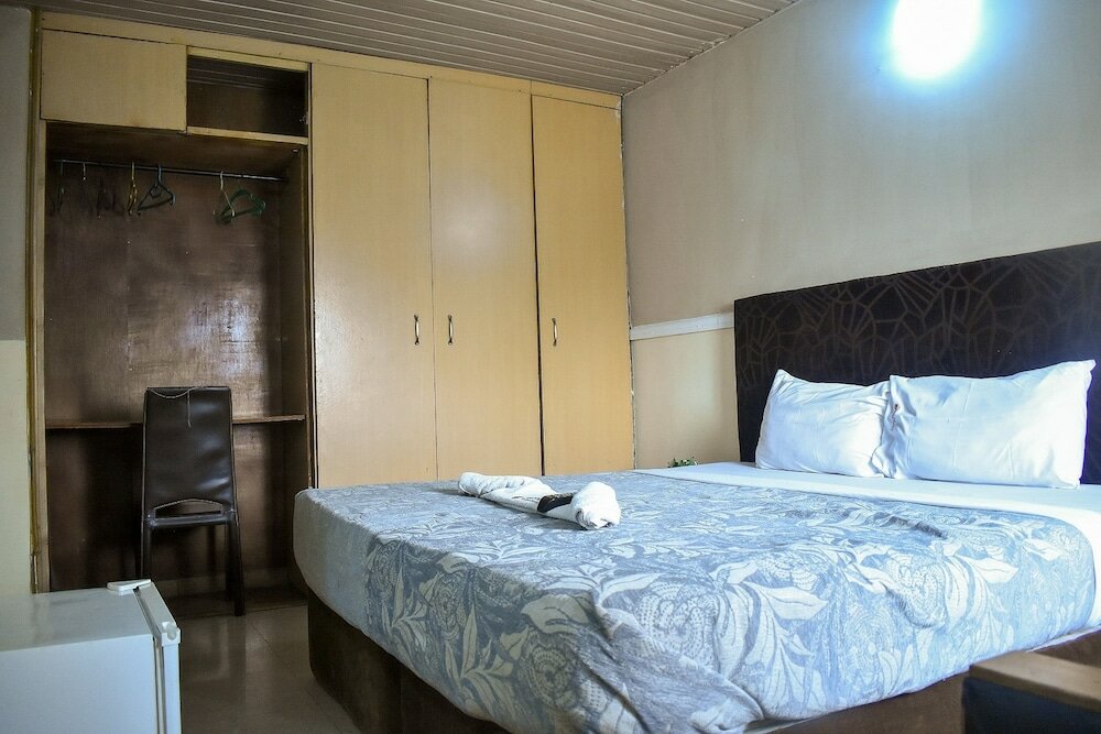 Фото Ashosh Hotel