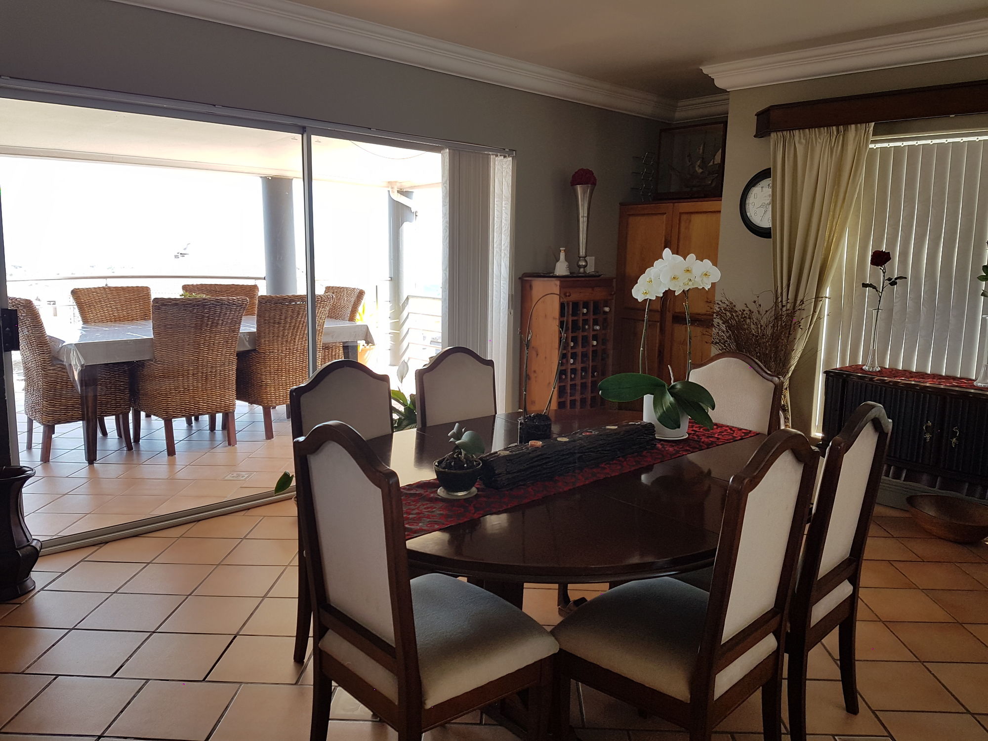 Фото Sunbird View